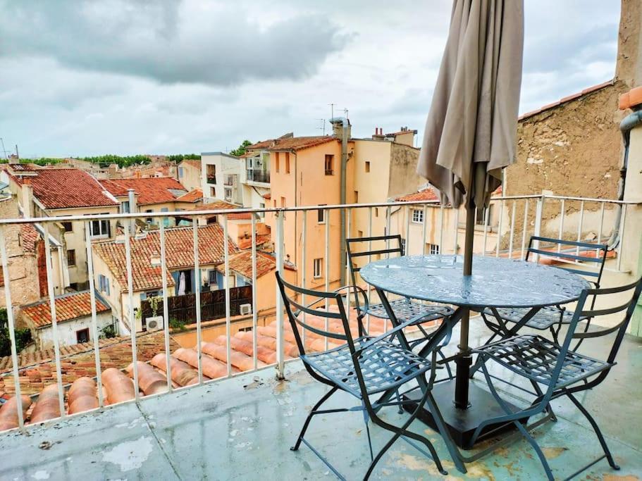 Superbe T3 Avec Terrasse En Plein Coeur Du Centre Historique Apartment Aix-en-Provence Exterior photo